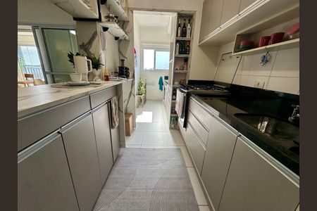 Cozinha de apartamento à venda com 2 quartos, 97m² em Santo Amaro, São Paulo