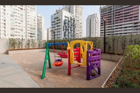 Apartamento à venda com 2 quartos, 97m² em Santo Amaro, São Paulo