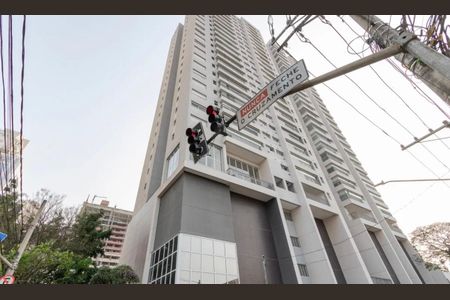 Apartamento à venda com 97m², 2 quartos e 1 vaga