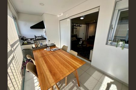 Varanda de apartamento à venda com 2 quartos, 97m² em Santo Amaro, São Paulo
