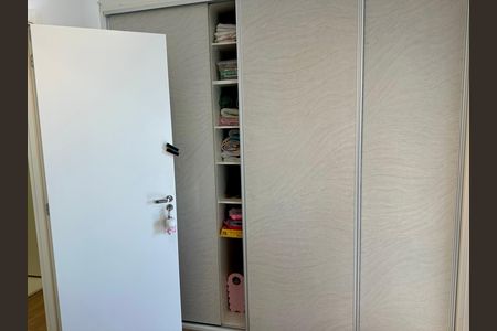 Apartamento à venda com 97m², 2 quartos e 1 vaga Apartamento à venda com 97m², 2 quartos e 1 vagaQuarto 2
