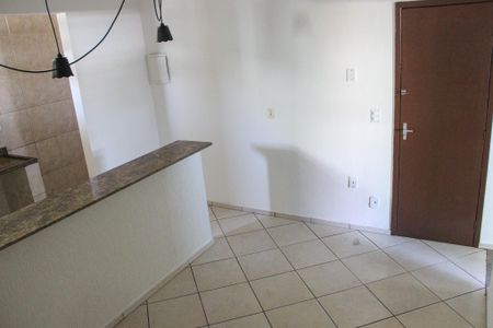 Sala/Cozinha de apartamento para alugar com 1 quarto, 60m² em Jardim Esperança, Cabo Frio