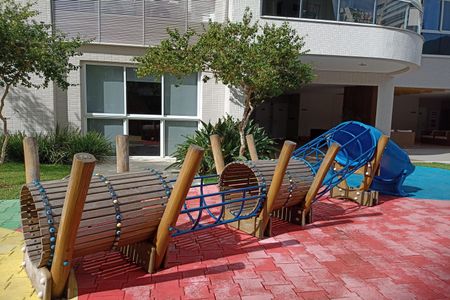 Apartamento para alugar com 115m², 3 quartos e 2 vagas Apartamento para alugar com 115m², 3 quartos e 2 vagasÁrea comum