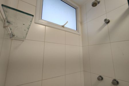 Apartamento para alugar com 115m², 3 quartos e 2 vagas Apartamento para alugar com 115m², 3 quartos e 2 vagasBanheiro da Suíte 1