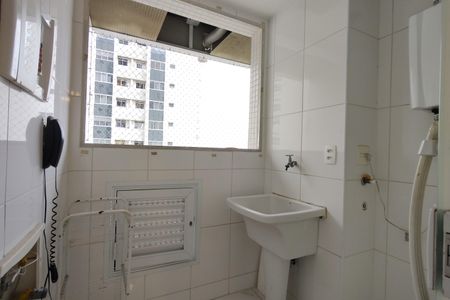 Apartamento para alugar com 115m², 3 quartos e 2 vagas Apartamento para alugar com 115m², 3 quartos e 2 vagasÁrea de Serviço