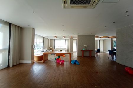 Apartamento para alugar com 115m², 3 quartos e 2 vagas Apartamento para alugar com 115m², 3 quartos e 2 vagasÁrea comum