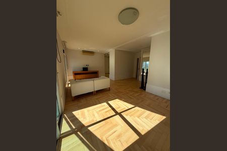 Apartamento à venda com 368m², 3 quartos e 6 vagas Apartamento à venda com 368m², 3 quartos e 6 vagasSala