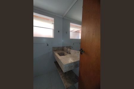 Banheiro - torneira de casa à venda com 5 quartos, 160m² em Bosque da Saúde, São Paulo