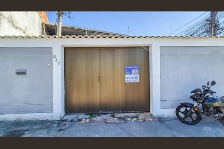 Frente da Casa de casa à venda com 3 quartos, 200m² em Brás de Pina, Rio de Janeiro