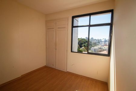 Quarto 02 de apartamento para alugar com 4 quartos, 94m² em Coração Eucarístico, Belo Horizonte
