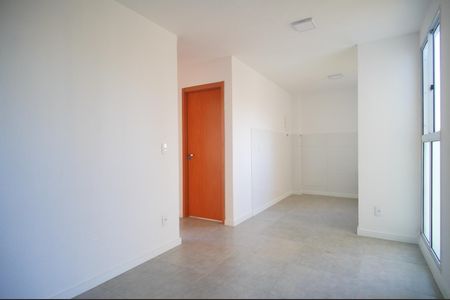 Apartamento à venda com 2 quartos, 42m² em Santos Dumont, São Leopoldo