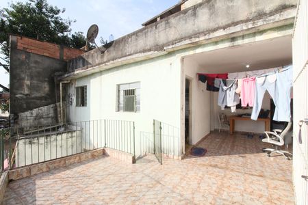 Quintal de casa à venda com 2 quartos, 95m² em Jardim das Palmas, São Paulo