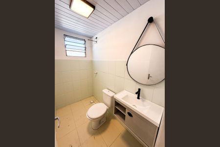 Banheiro de apartamento à venda com 2 quartos, 45m² em Jardim Tamoio, Jundiaí