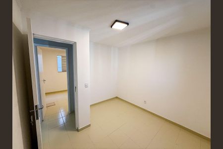 Quarto de apartamento à venda com 2 quartos, 45m² em Jardim Tamoio, Jundiaí