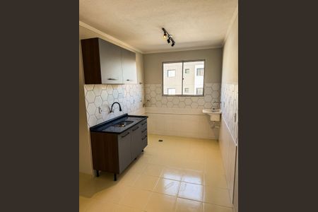 Cozinha de apartamento à venda com 2 quartos, 45m² em Jardim Tamoio, Jundiaí
