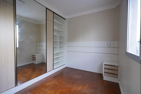 Apartamento para alugar com 74m², 2 quartos e 2 vagas Apartamento para alugar com 74m², 2 quartos e 2 vagasQuarto 2