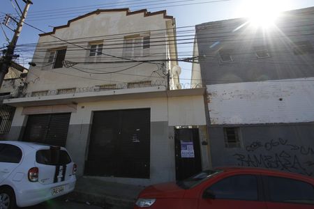 Fachada de casa para alugar com 2 quartos, 72m² em Carlos Prates, Belo Horizonte