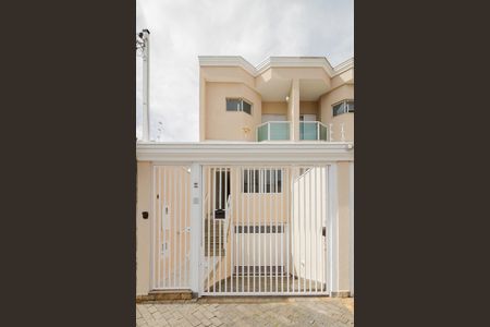 Fachada de casa para alugar com 3 quartos, 90m² em Vila Carrão, São Paulo