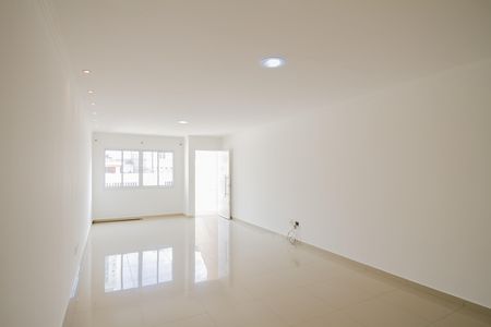 Casa para alugar com 3 quartos, 90m² em Vila Carrão, São Paulo