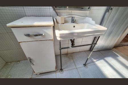 Casa para alugar com 250m², 3 quartos e sem vaga Casa para alugar com 250m², 3 quartos e sem vagaBanheiro