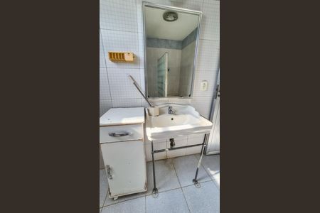 Casa para alugar com 250m², 3 quartos e sem vaga Casa para alugar com 250m², 3 quartos e sem vagaBanheiro