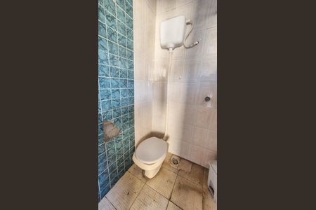 Casa para alugar com 250m², 3 quartos e sem vaga Casa para alugar com 250m², 3 quartos e sem vagaBanheiro Área de serviço