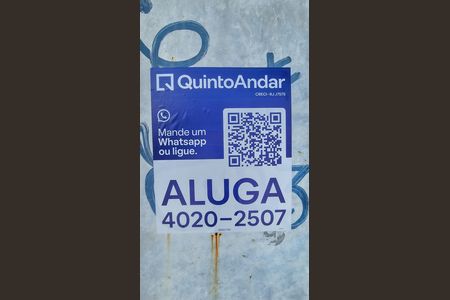Casa para alugar com 250m², 3 quartos e sem vaga Casa para alugar com 250m², 3 quartos e sem vagaAdesivo Grande QuintoAndar