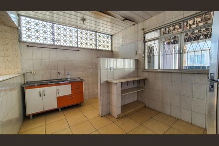 Casa para alugar com 250m², 3 quartos e sem vaga Casa para alugar com 250m², 3 quartos e sem vagaSala de Jantar