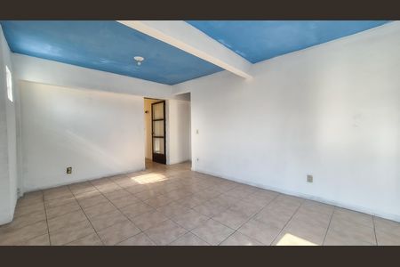 Casa para alugar com 250m², 3 quartos e sem vaga Casa para alugar com 250m², 3 quartos e sem vagaSala
