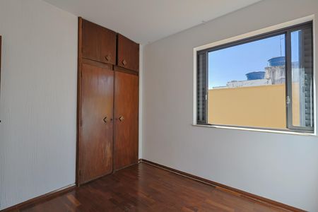 Casa à venda com 4 quartos, 436m² em São Pedro, Belo Horizonte