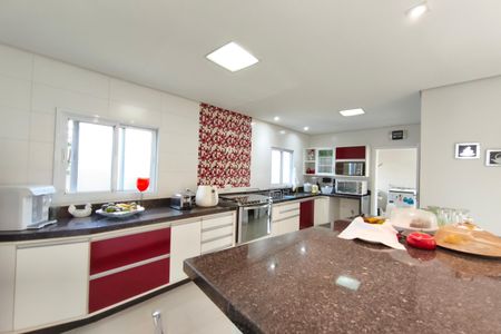 Cozinha de casa de condomínio à venda com 4 quartos, 318m² em Swiss Park, Campinas