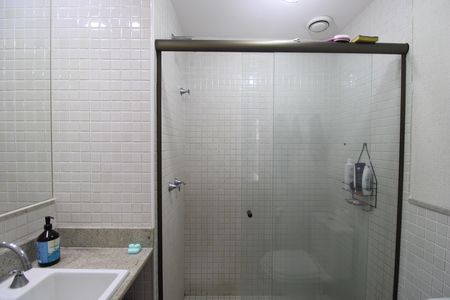 Apartamento para alugar com 110m², 3 quartos e 1 vagaBanheiro da suíte 2