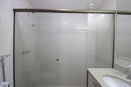 Apartamento para alugar com 110m², 3 quartos e 1 vagaBanheiro da suíte 1