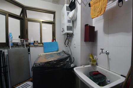 Apartamento para alugar com 110m², 3 quartos e 1 vagaÁrea de serviço