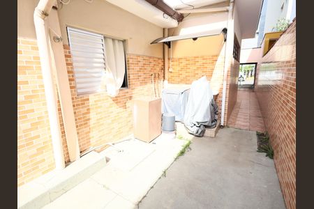 Área de Serviço de casa para alugar com 1 quarto, 38m² em Jardim das Flores, Osasco