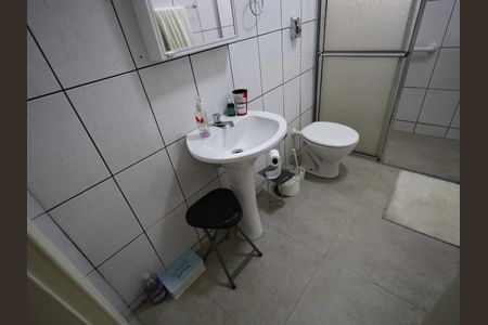Banheiro de casa para alugar com 1 quarto, 38m² em Jardim das Flores, Osasco