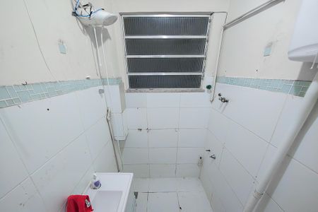 Banheiro  de apartamento à venda com 1 quarto, 44m² em Laranjeiras, Rio de Janeiro