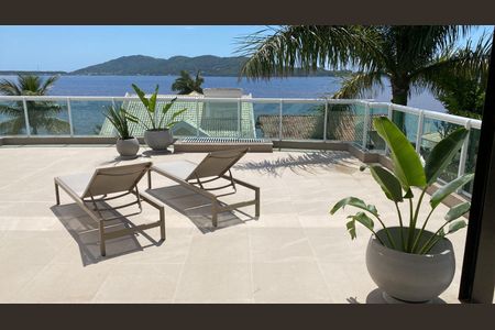 Área externa de apartamento para alugar com 3 quartos, 277m² em Lagoa da Conceição, Florianópolis