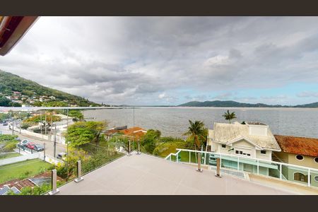 Apartamento para alugar com 277m², 3 quartos e 3 vagasVista