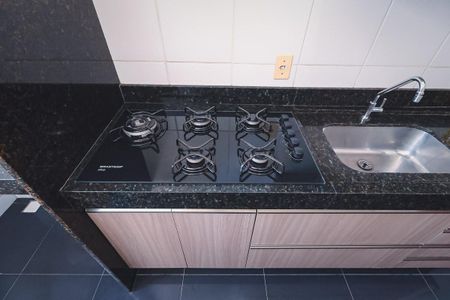 Apartamento à venda com 45m², 2 quartos e 1 vaga Apartamento à venda com 45m², 2 quartos e 1 vagaCozinha e Área de Serviço