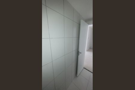 Apartamento à venda com 38m², 2 quartos e 1 vaga Apartamento à venda com 38m², 2 quartos e 1 vagaBanheiro
