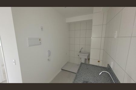 Apartamento à venda com 38m², 2 quartos e 1 vaga Apartamento à venda com 38m², 2 quartos e 1 vagaCozinha e Área de Serviço