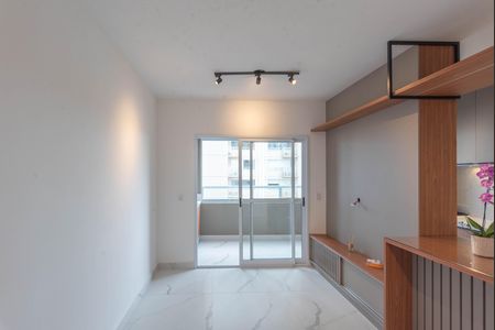 Sala de apartamento para alugar com 2 quartos, 65m² em Jardim Nova Europa, Campinas