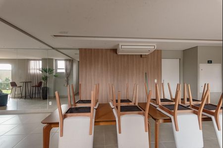 Apartamento para alugar com 65m², 2 quartos e 1 vaga Apartamento para alugar com 65m², 2 quartos e 1 vagaÁrea comum - Salão de festas