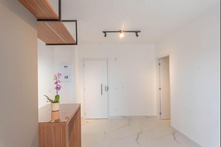 Apartamento para alugar com 65m², 2 quartos e 1 vaga Apartamento para alugar com 65m², 2 quartos e 1 vagaSala
