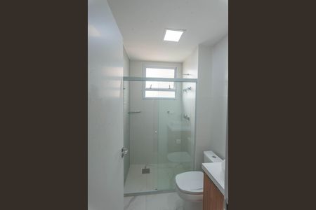 Apartamento para alugar com 65m², 2 quartos e 1 vaga Apartamento para alugar com 65m², 2 quartos e 1 vagaBanheiro da Suíte
