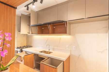 Cozinha de apartamento para alugar com 2 quartos, 65m² em Jardim Nova Europa, Campinas