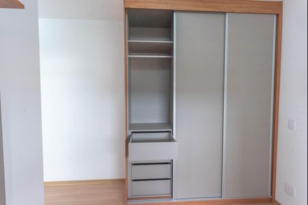 Apartamento para alugar com 65m², 2 quartos e 1 vaga Apartamento para alugar com 65m², 2 quartos e 1 vagaSuíte
