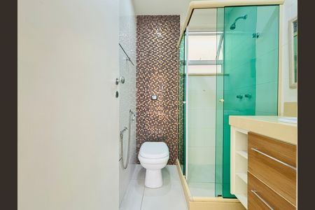 Apartamento para alugar com 79m², 2 quartos e 2 vagas