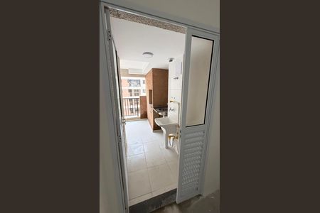 Varanda de apartamento à venda com 2 quartos, 54m² em Vila Bandeirantes, São Paulo